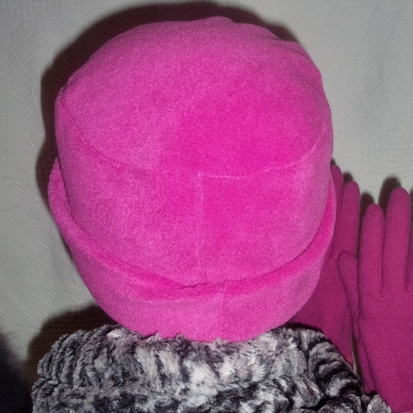 Pink Polyester Velour Cap - Picture 3 of 4